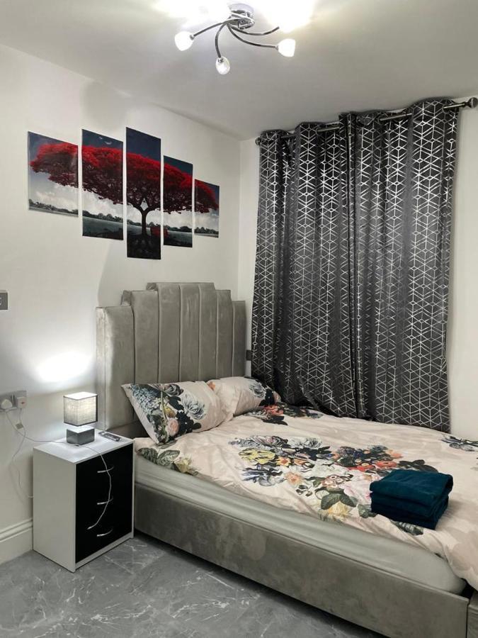 3 Bedroom Whalley Aparthotel Burnley Zewnętrze zdjęcie